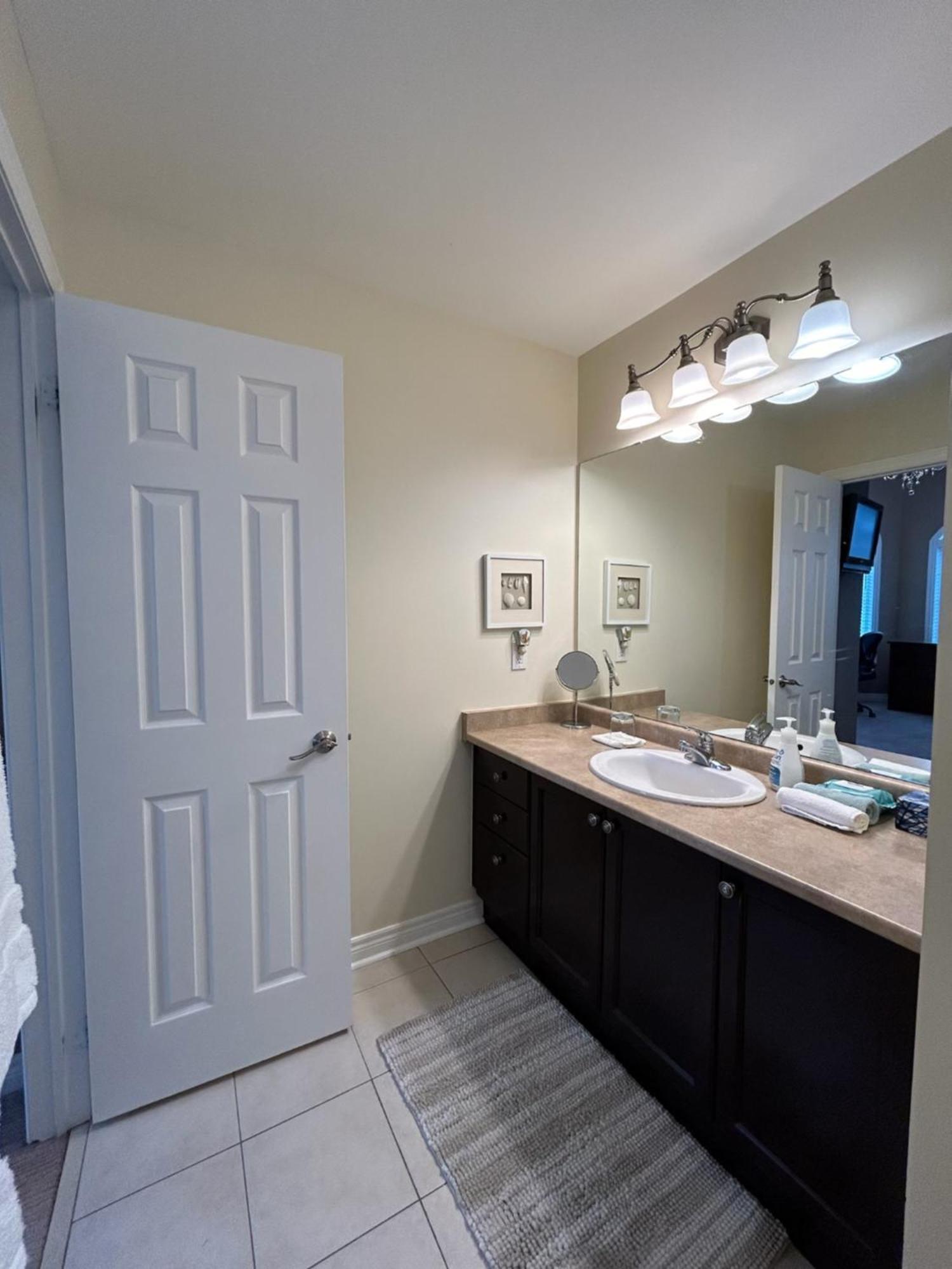 Willow Pond Satellite B&B Port Perry Εξωτερικό φωτογραφία